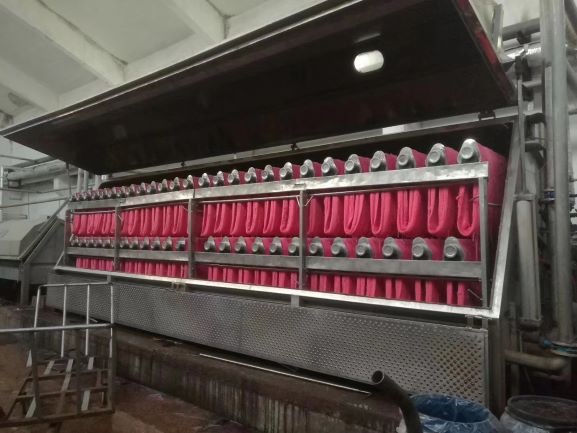 Spray Hank Yarn Dyeing Machine Capacity 600kgs